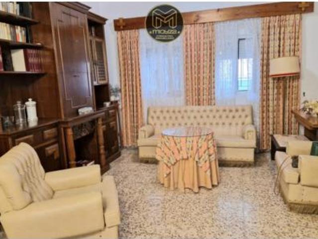 Casa en venta en Jaén, Las Protegidas