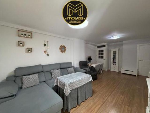 Casa en venta en Peñamefecit, Jaén