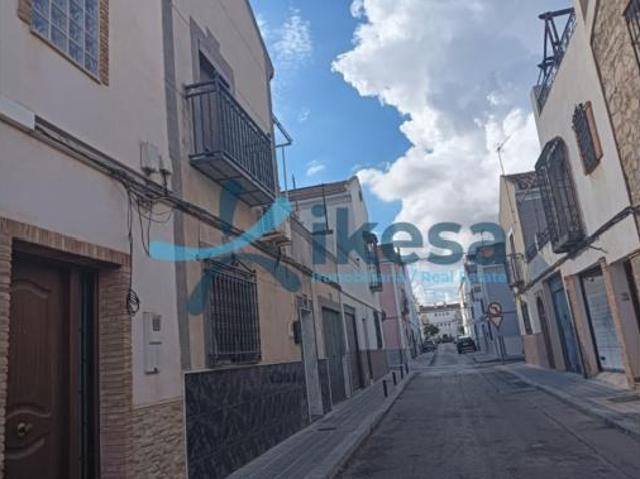 Casa en venta en Peñamefecit, Jaén
