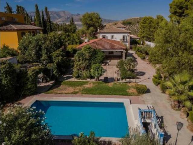 Casa en venta en Urbanización Valdeastillas, Jaén