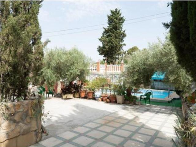 Casa en venta en Puente Tablas, Jaén