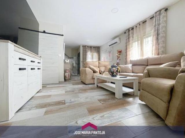 Casa en venta en Guadalcacín, Jerez De La Frontera