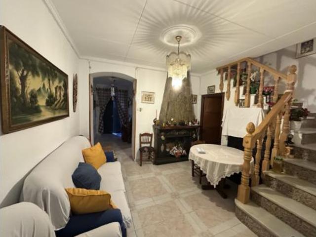 Casa en venta en Jódar, Andalucía