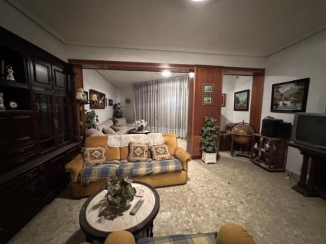 Casa en venta en Jódar, Andalucía