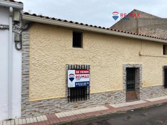 Casa en venta en La Albuera, Tierra de Badajoz