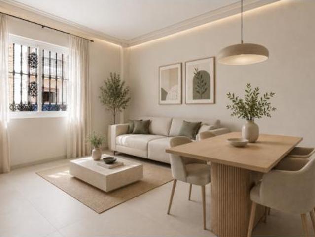 Casa en venta en La Algaba, Andalucía