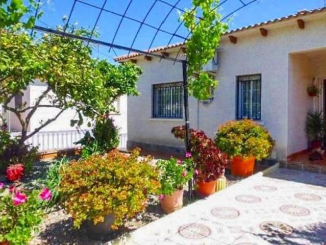 Casa en venta en Baix Penedès, Catalunya