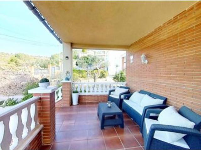 Casa en venta en el Priorat de la Bisbal, La Bisbal Del Penedès
