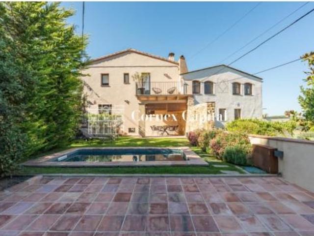 Casa en venta en Castell d'Empordà, Baix Empordà