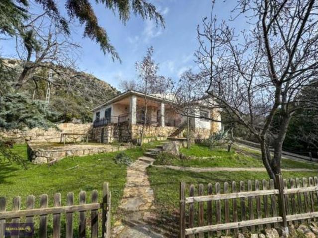 Casa en venta en La Cabrera, Madrid