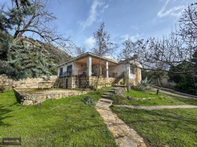 Casa en venta en La Cabrera, Madrid