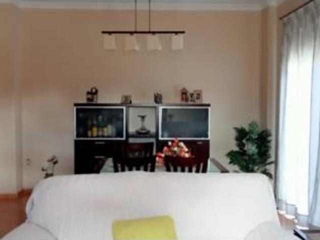 Casa en venta en La Carlota, Andalucía