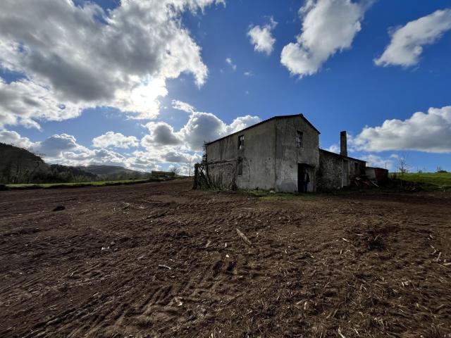 Casa en venta en Oza Cesuras, Betanzos