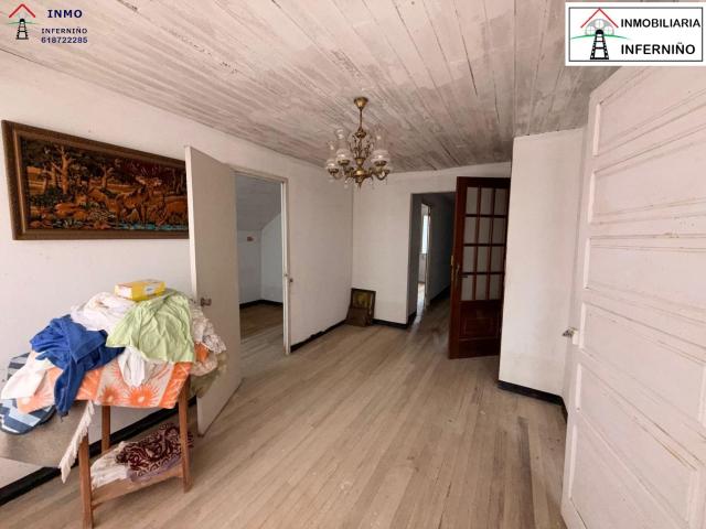 Casa en venta en Ordes, Galicia