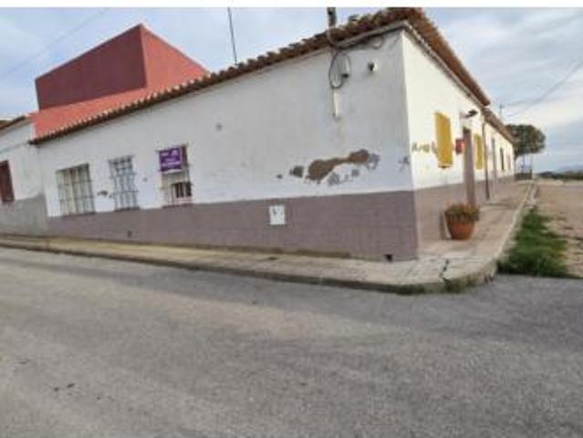 Casa en venta en l'Alt Vinalopó / El Alto Vinalopó, Valencia