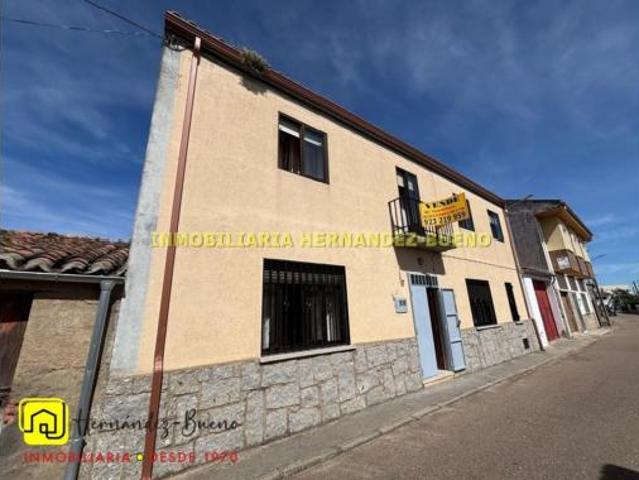 Casa en venta en La Fuente De San Esteban, Castilla y León