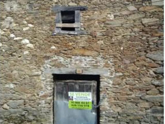 Casa en venta en La Hiruela, Madrid