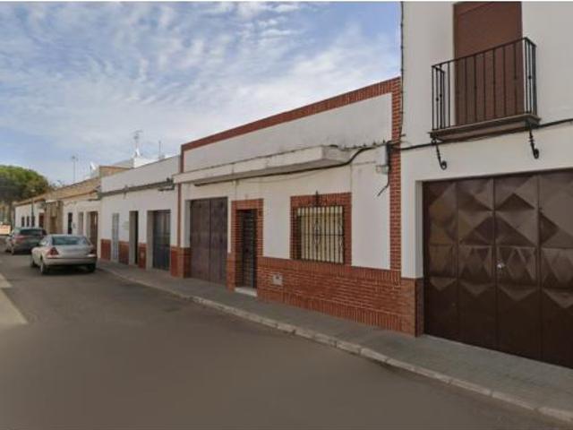 Casa en venta en La Luisiana, Andalucía