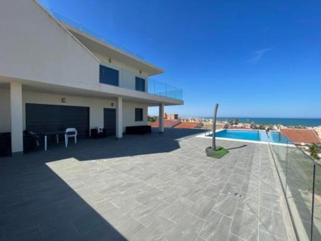 Casa en venta en La Mata