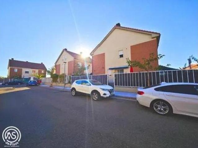 Casa en venta en La Muela, Zaragoza