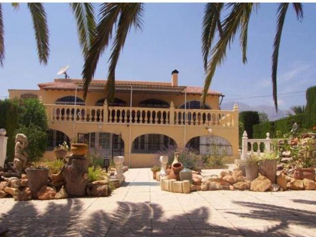 Casa en venta en Alicante, Sant Ferran - Princesa Mercedes