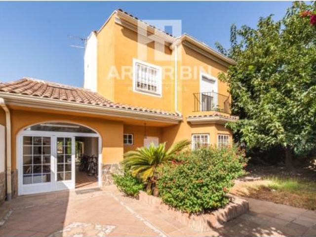 Casa en venta en Rascanya, el Camp de Túria