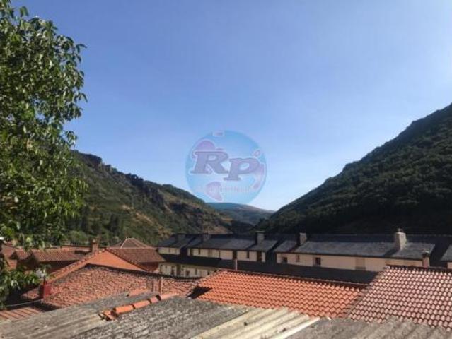 Casa en venta en La Pola De Gordón, Castilla y León