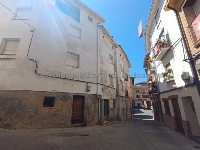 Casa en venta en Viguera, La Rioja