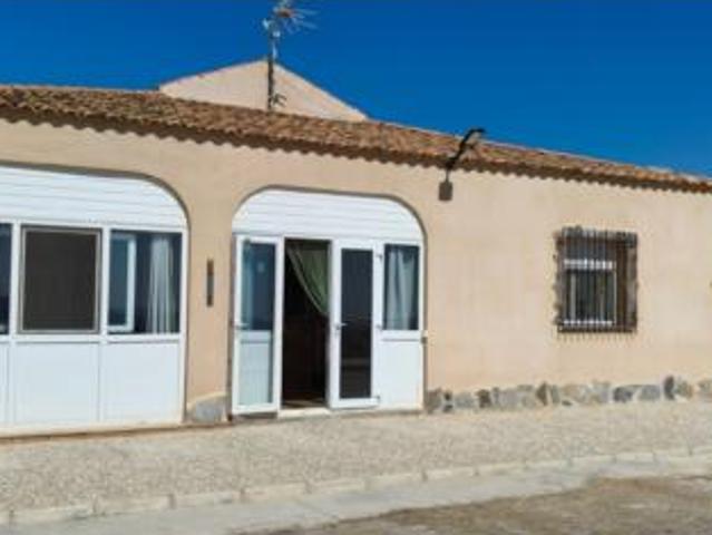 Casa en venta en el Vinalopó Mitjà / El Vinalopó Medio, Valencia