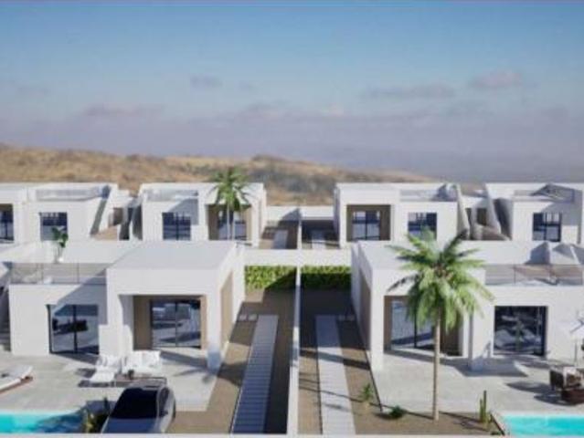 Casa en venta en el Vinalopó Mitjà / El Vinalopó Medio, Valencia