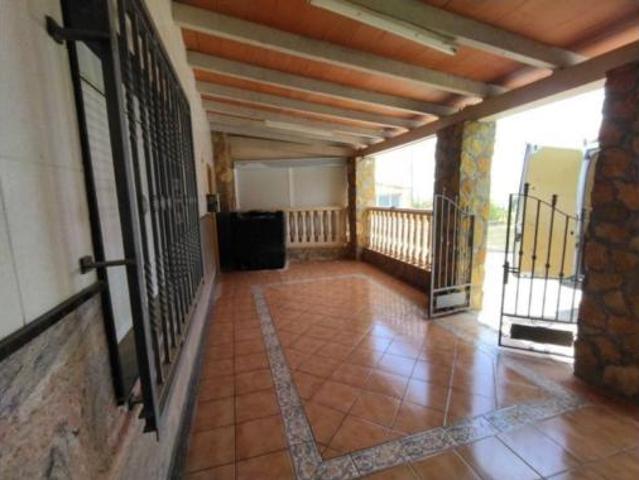 Casa en venta en el Vinalopó Mitjà / El Vinalopó Medio, Valencia