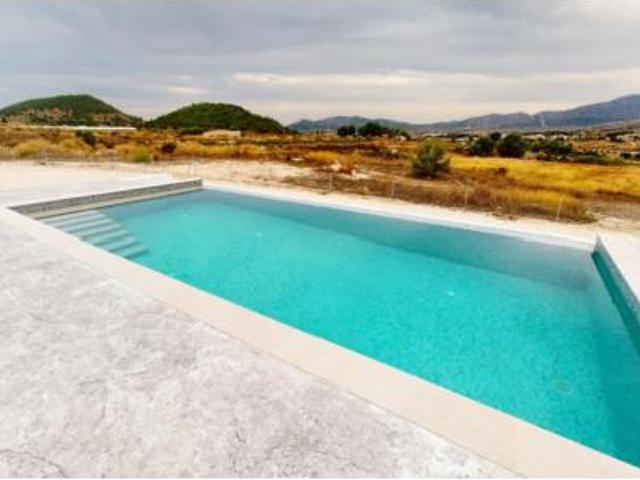 Casa en venta en el Vinalopó Mitjà / El Vinalopó Medio, Valencia