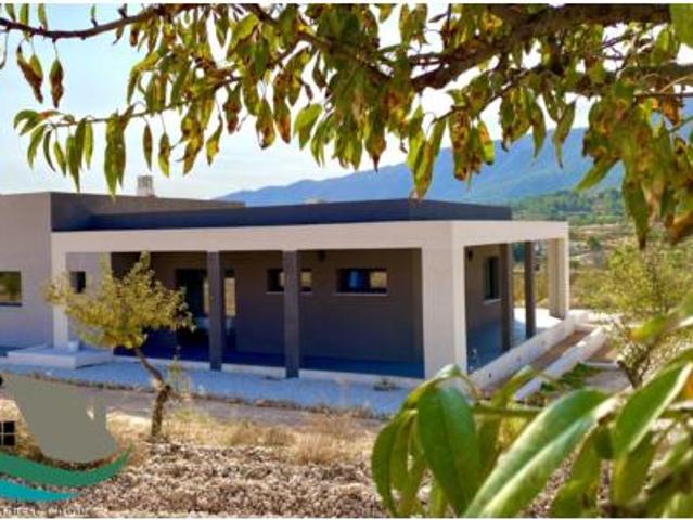 Casa en venta en el Vinalopó Mitjà / El Vinalopó Medio, Valencia