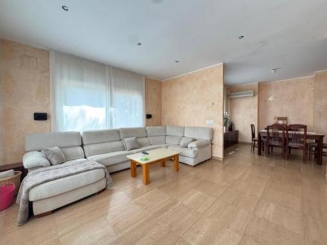 Casa en venta en la Torre de Claramunt, Barcelona