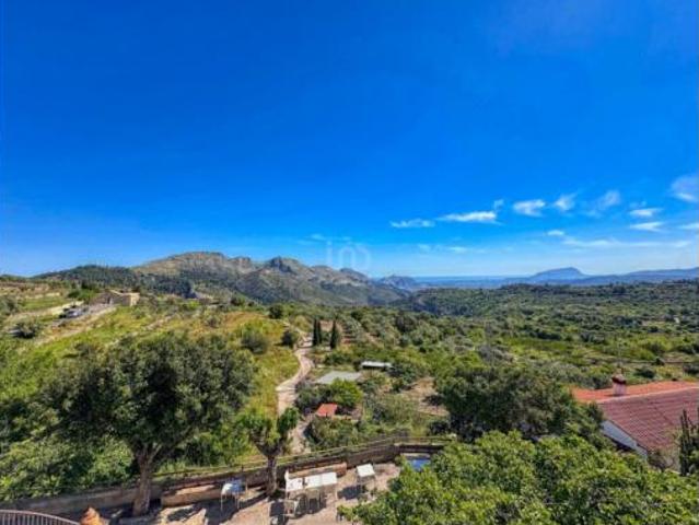 Casa en venta en La Vall De Laguar, Benimaurell