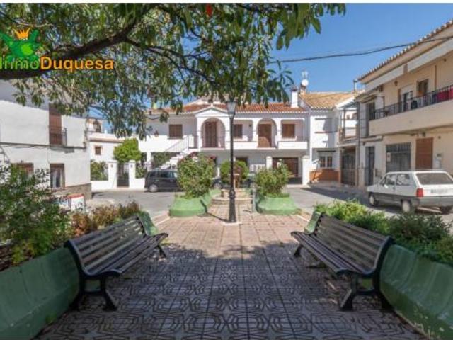 Casa en venta en La Zubia