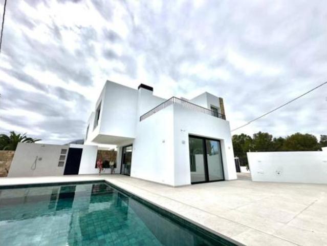 Casa en venta en Urbanització Escandinàvia, la Marina Baixa