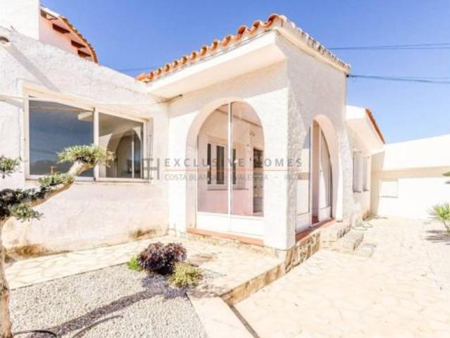Casa en venta en la Marina Baixa, Valencia