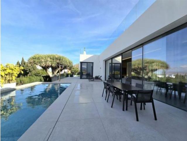 Casa en venta en la Marina Baixa, Valencia