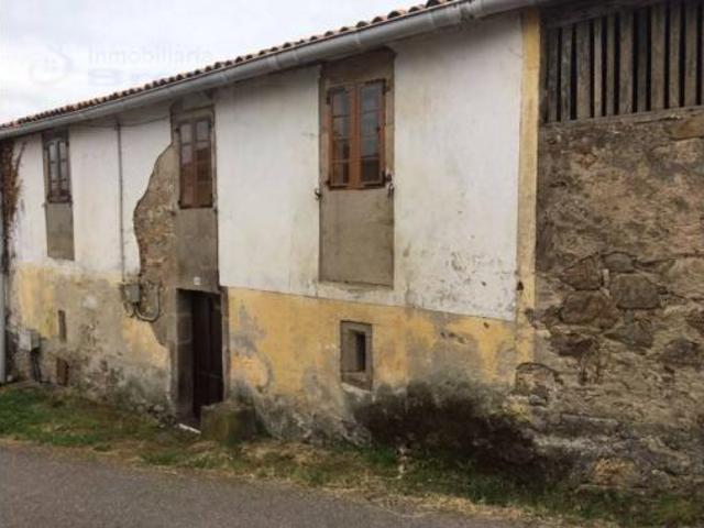 Casa en venta en Prado, O Deza