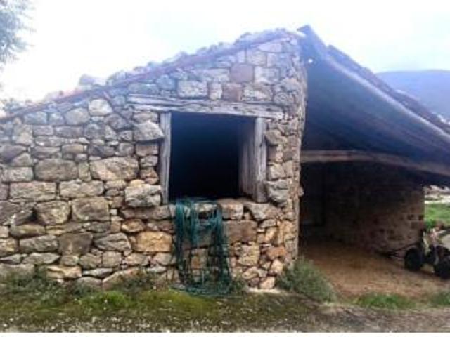 Casa en venta en Sobrelapeña, Lamasón