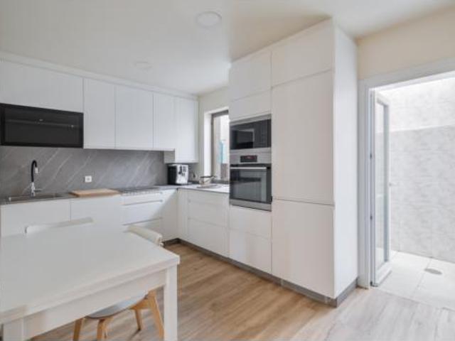 Casa en venta en Castandiello, Langreo