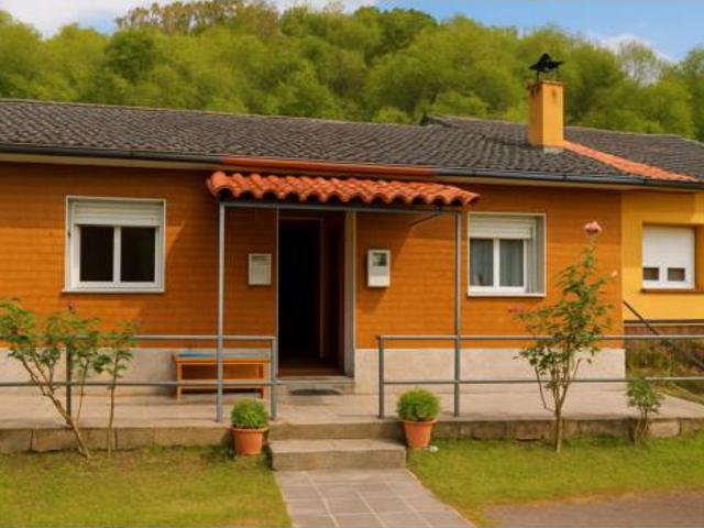 Casa en venta en Langreo, La Traba