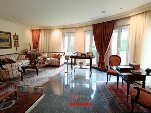Casa en venta en Urbanización Los Sauces, Lardero