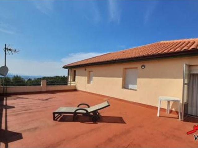 Casa en venta en Laredo