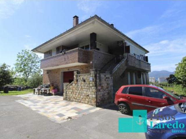 Casa en venta en La Pesquera, Laredo