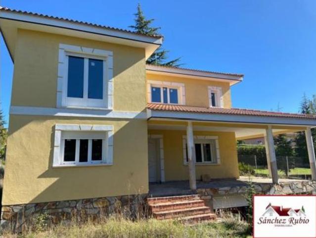 Casa en venta en Las Navas Del Marqués