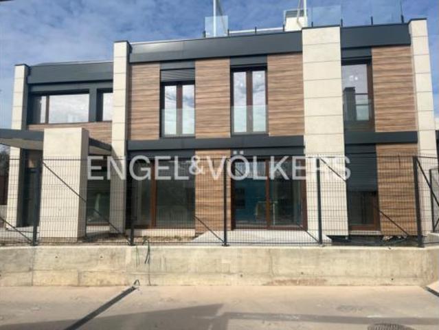 Casa en venta en Las Rozas De Madrid, Madrid