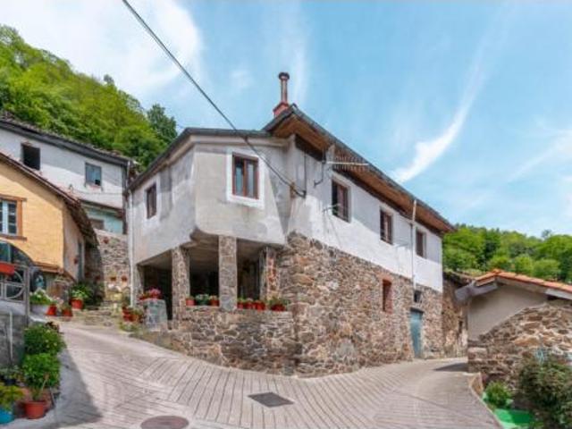 Casa en venta en Laviana, Asturias