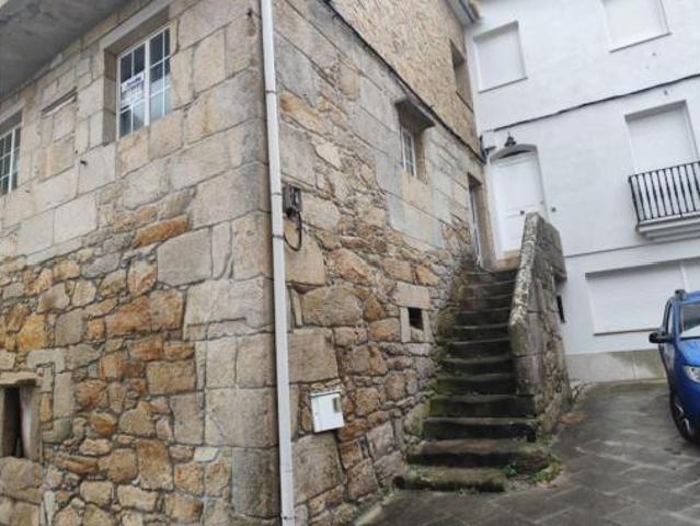 Casa en venta en A Pena, Laxe